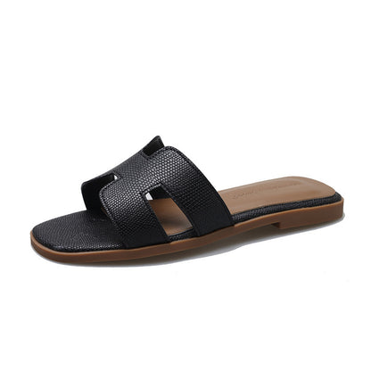 Flat-bottomed H-shaped surface flip-flops