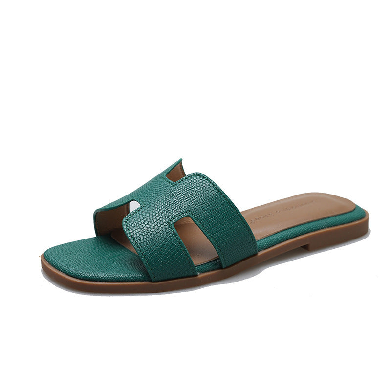 Flat-bottomed H-shaped surface flip-flops