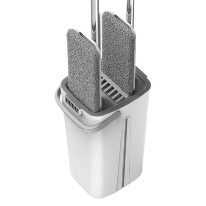 Flat Mop with Self Cleaning Bucket