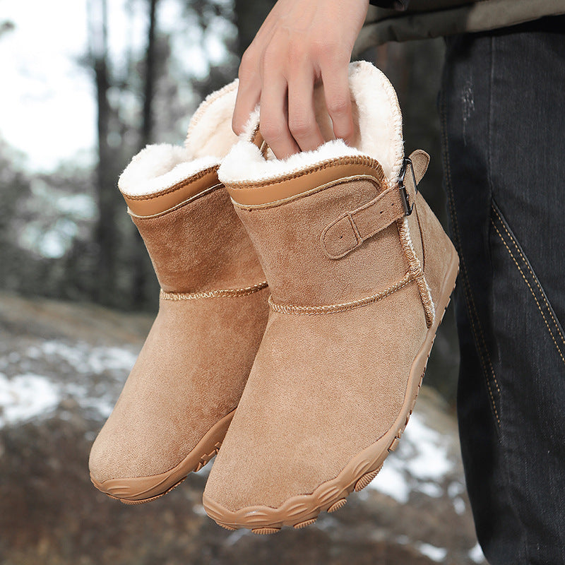 Fleece-lined winter hiking boots with rubber sole
