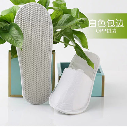 Flip-flops flat sole