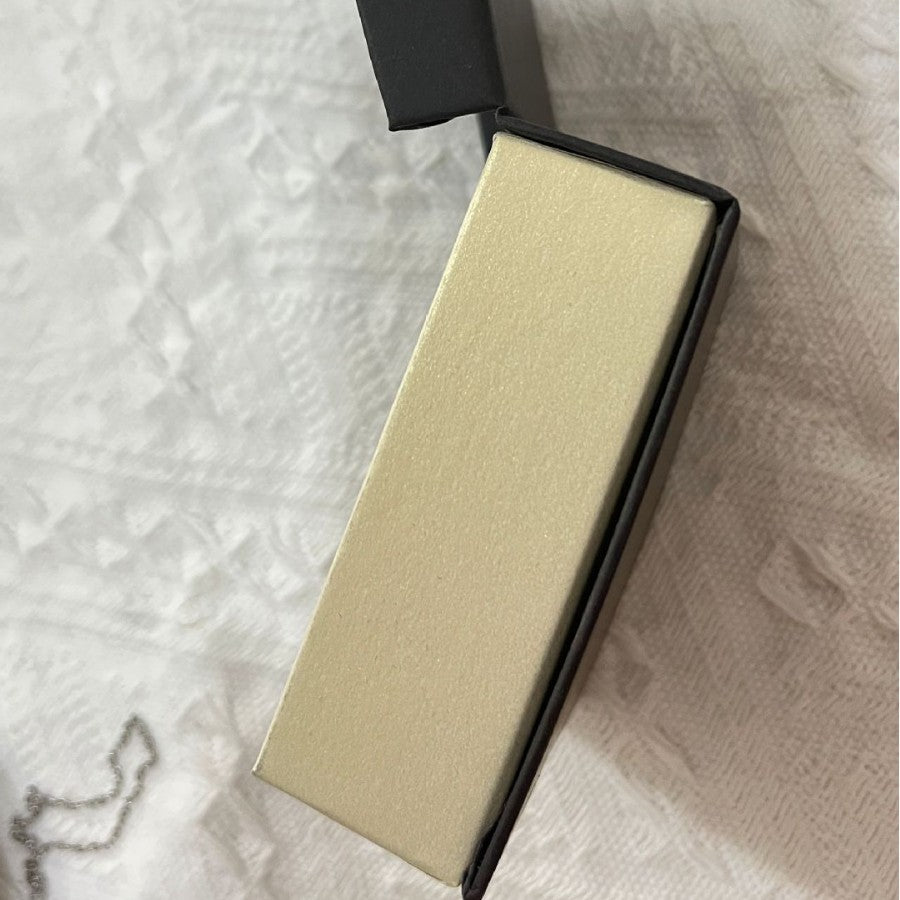 Flip-Top Beveled Edge Jewelry Gift Box