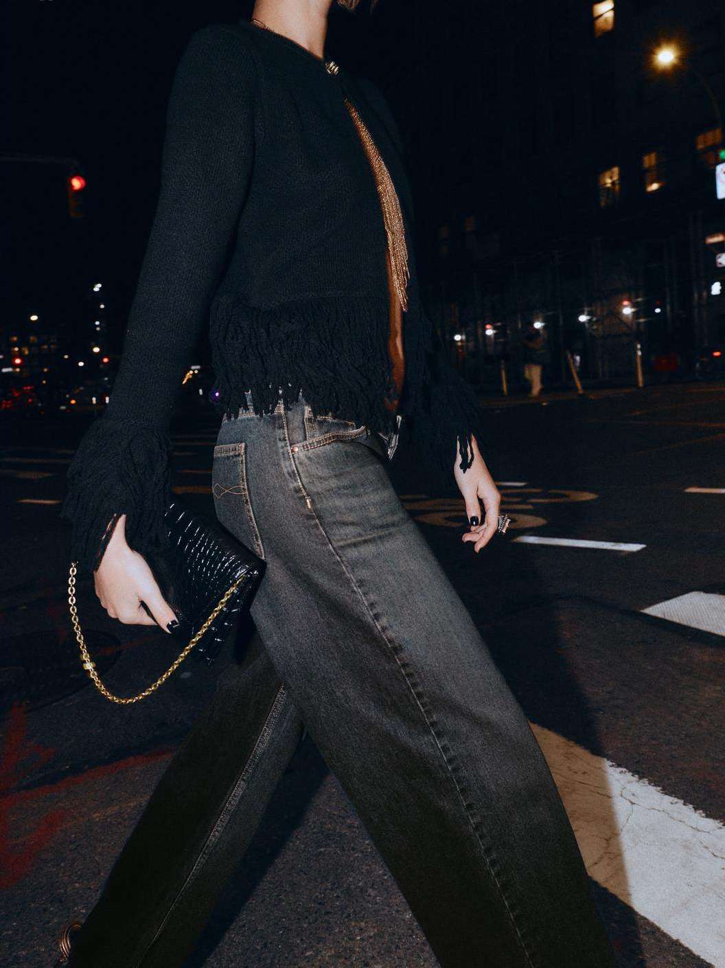 Flip-top crossbody bag