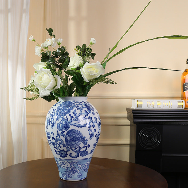 Floor-standing flower arrangement