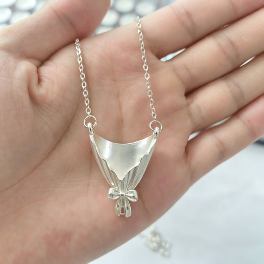 Floral Bowknot Pendant Necklace for Women