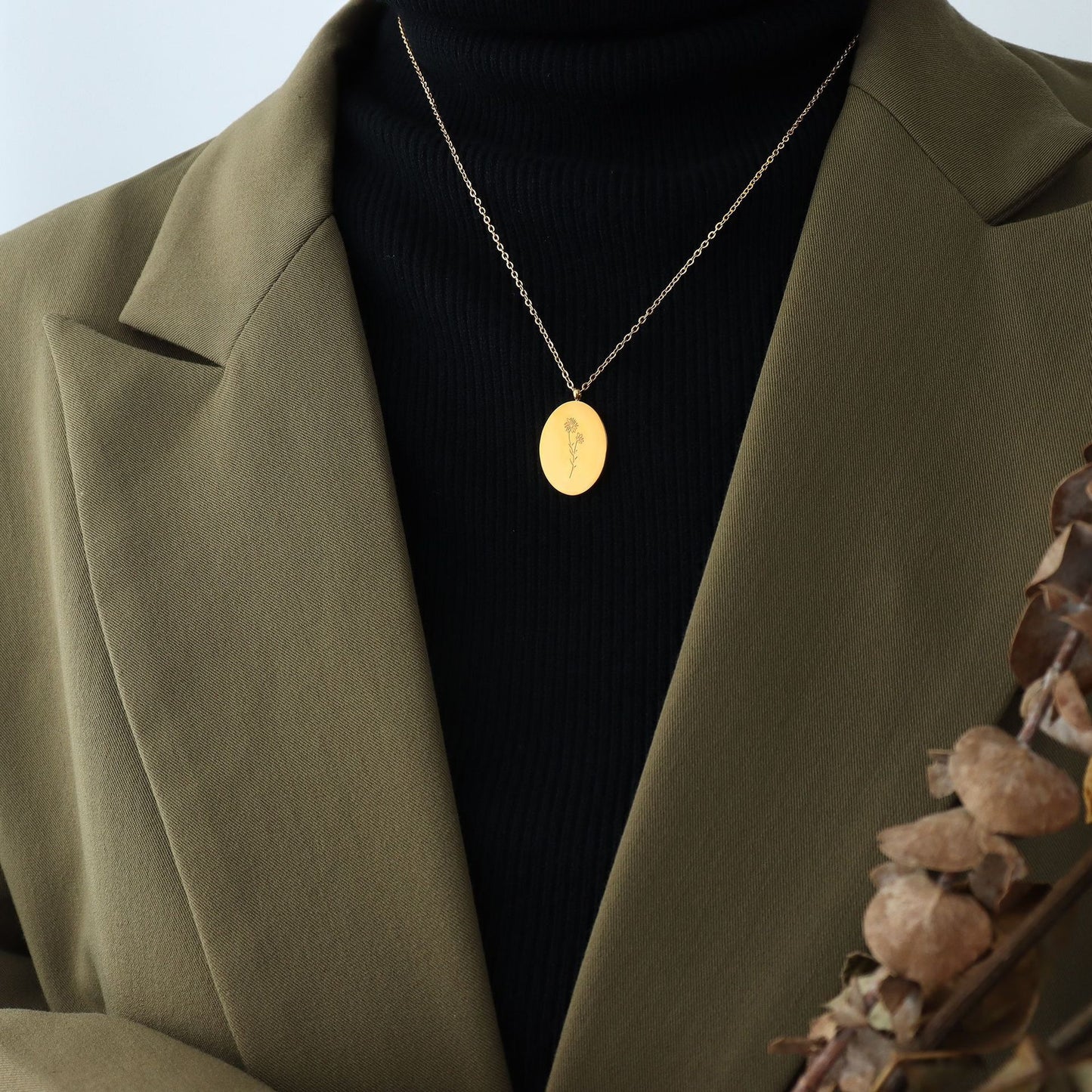 Floral Carved Titanium Steel Adjustable Necklace