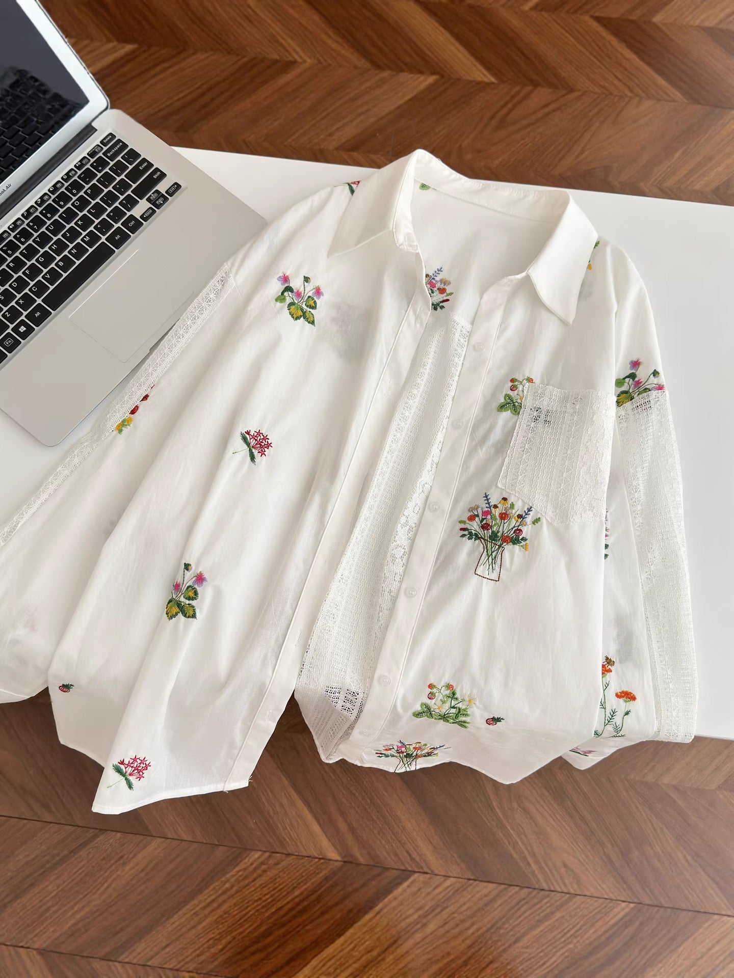 Floral Embroidery Lace Shirt and Skirt Set