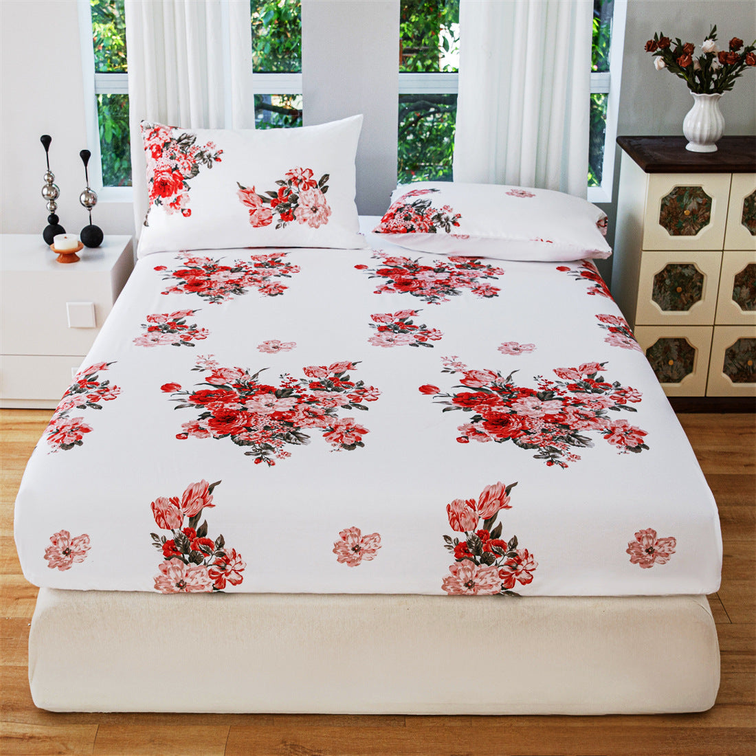 Floral mattress dust cover