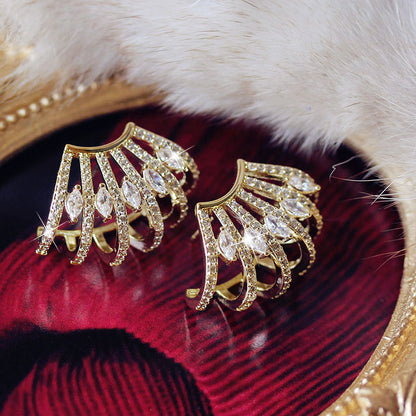 Floral Pearl Earrings Gold Plated