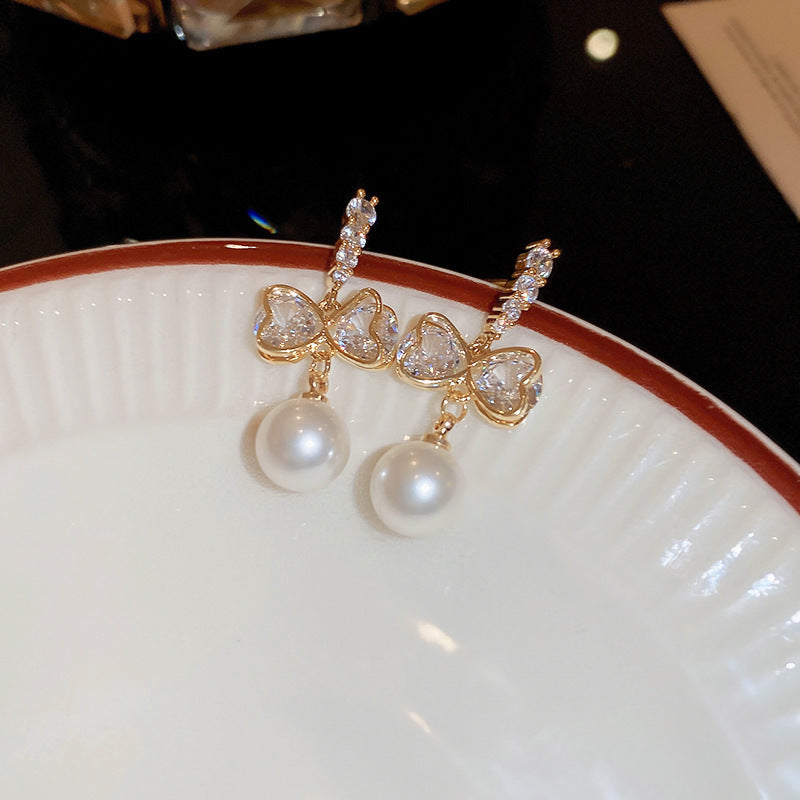 Floral Pearl Earrings Gold Plated