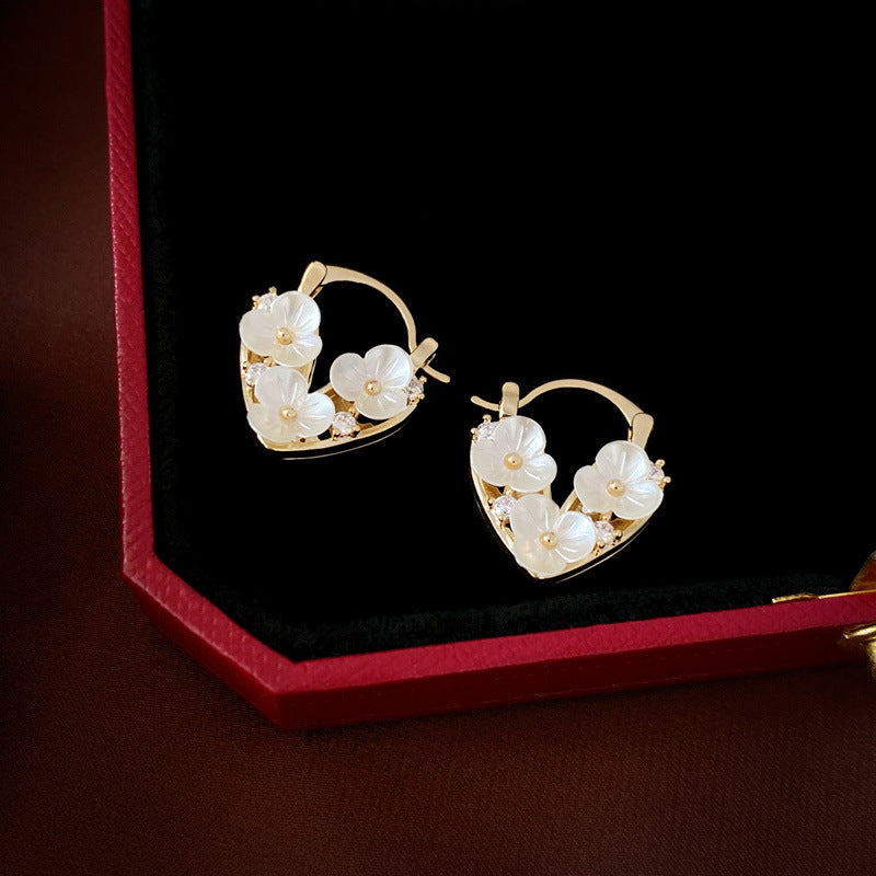 Floral Pearl Earrings Gold Plated