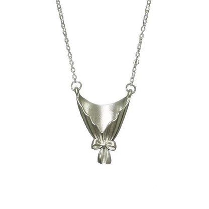 Floral Pendant Necklace
