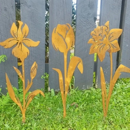 Floral Shape Metal Garden Stake