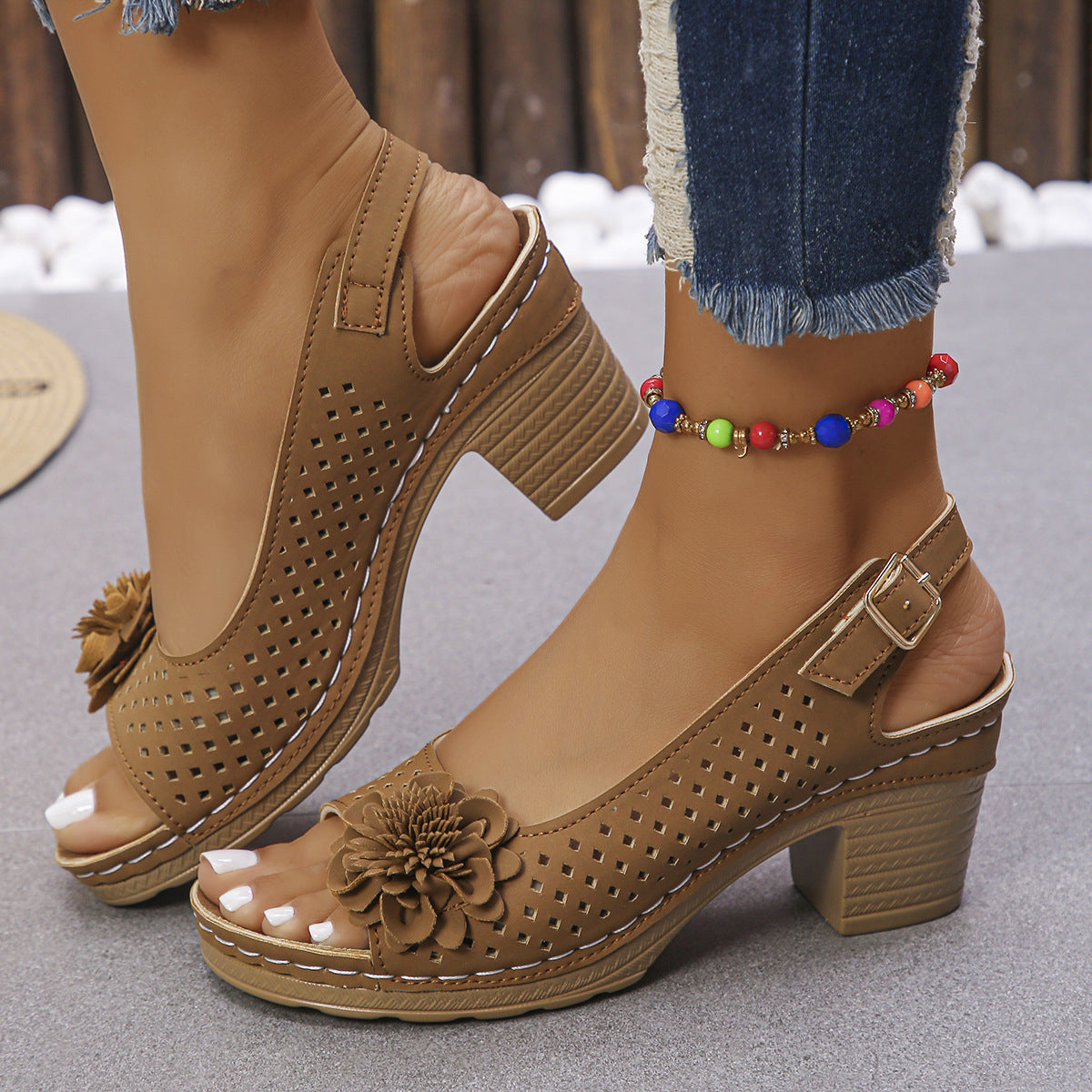 Floral Thick Heel Buckle Sandals