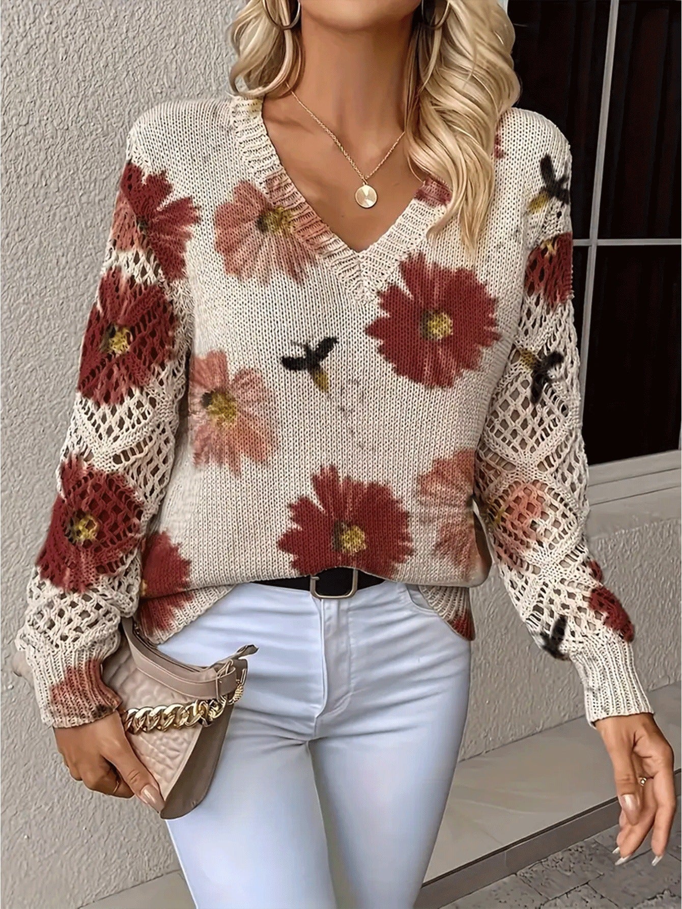 Floral V-neck long-sleeved top