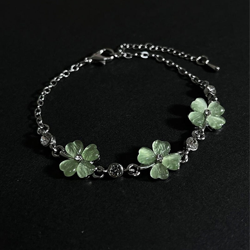 Flower bracelet