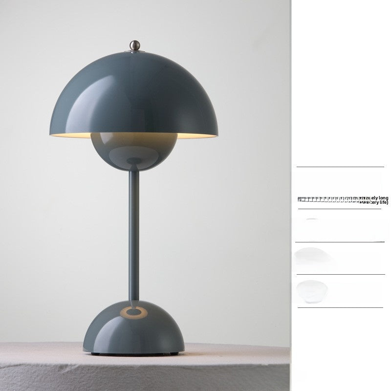 Flower Bud table lamp