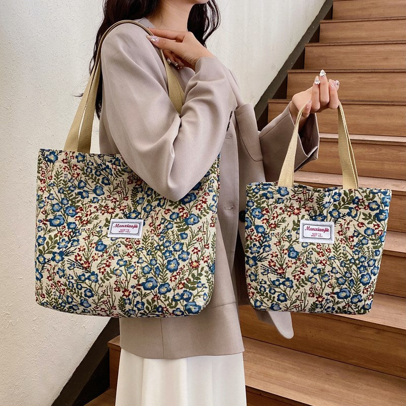 Flower Printed Shoulder Bag