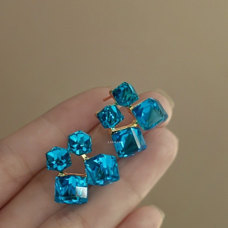 Flower Zircon Earrings