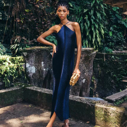 Fluffy hemmed V-neck dress