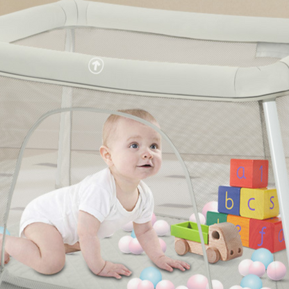 Foldable baby crib