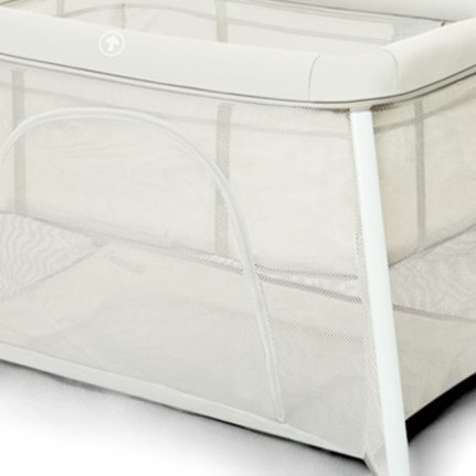 Foldable baby crib