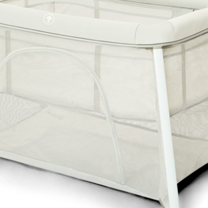 Foldable baby crib