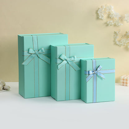 Foldable Ribbon Gift Box