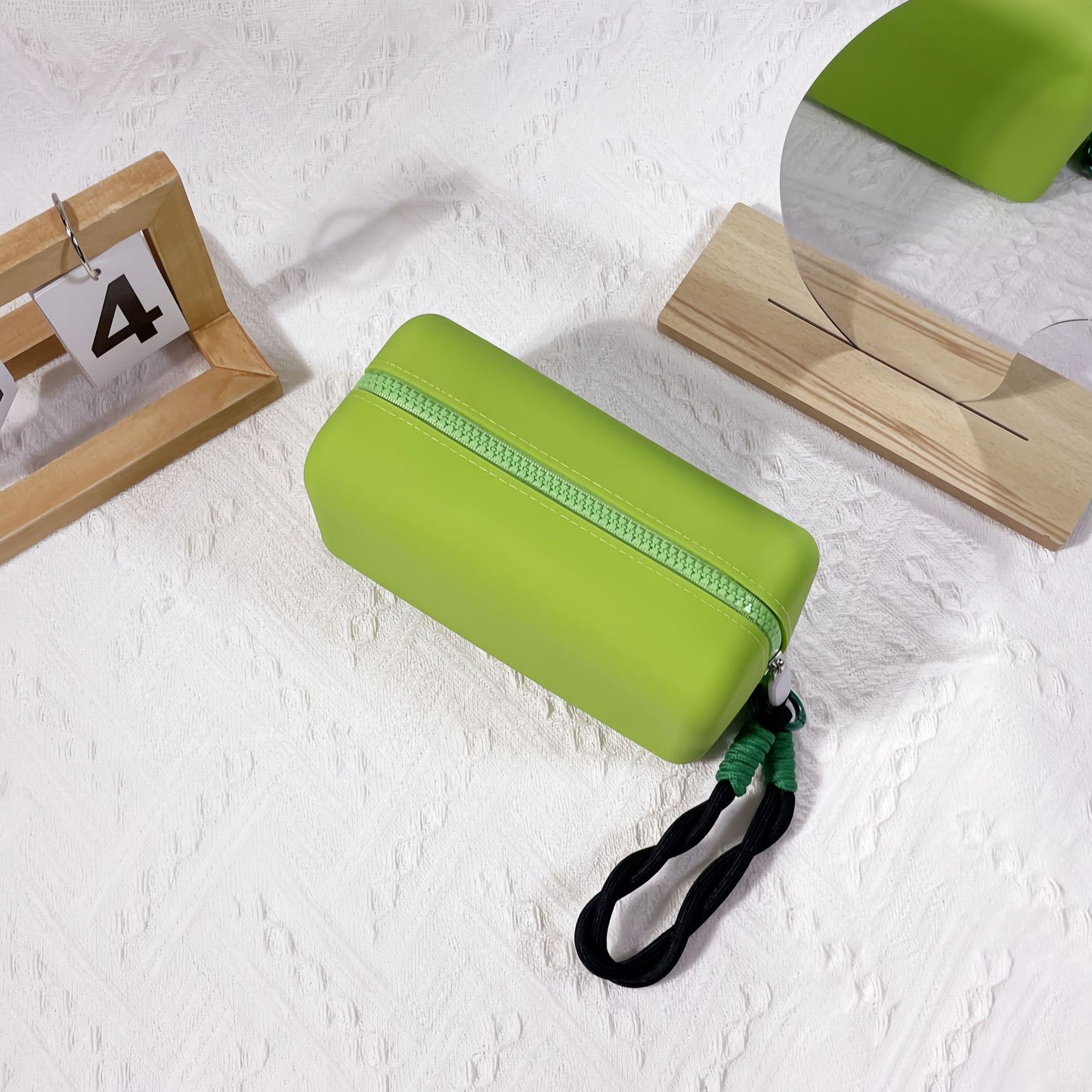 Foldable Silicone Waterproof Cosmetic Storage Bag