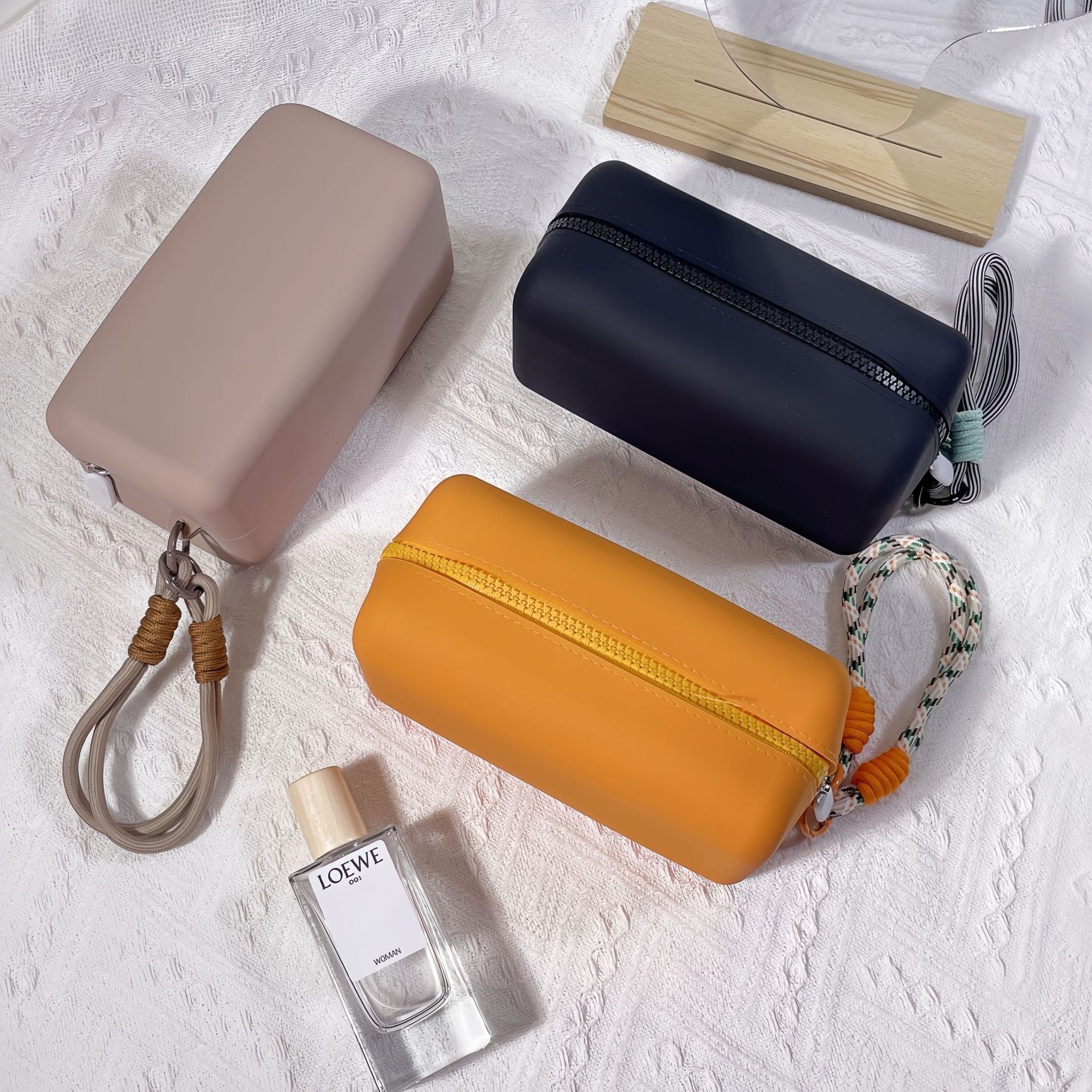 Foldable Silicone Waterproof Cosmetic Storage Bag