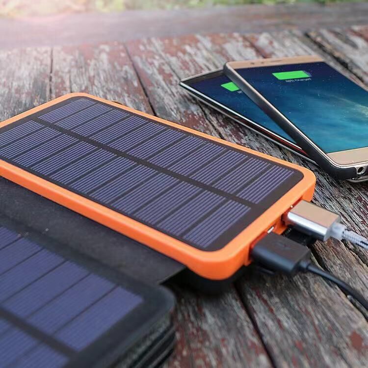 Foldable solar charging device