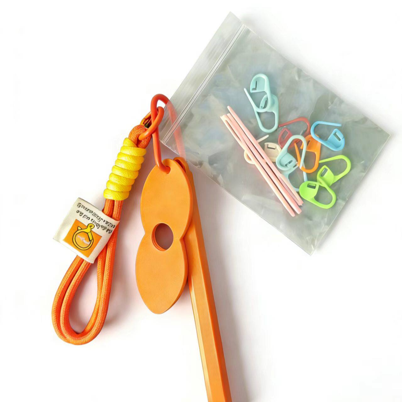 Foldable yarn winder