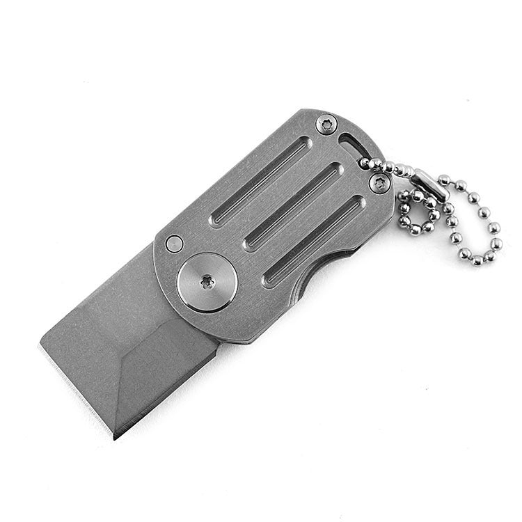 Folding outdoor cutter