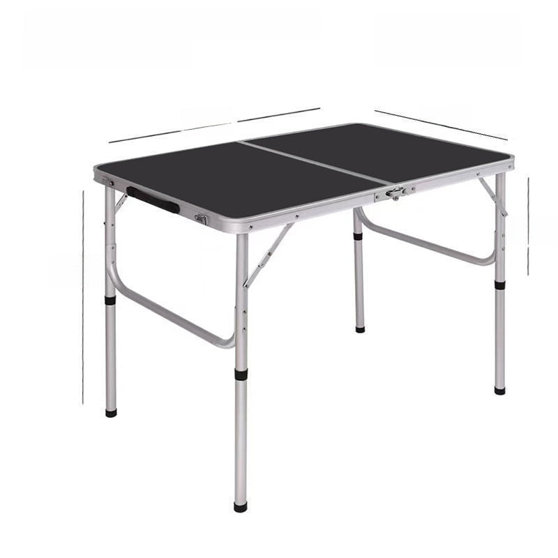 Folding table