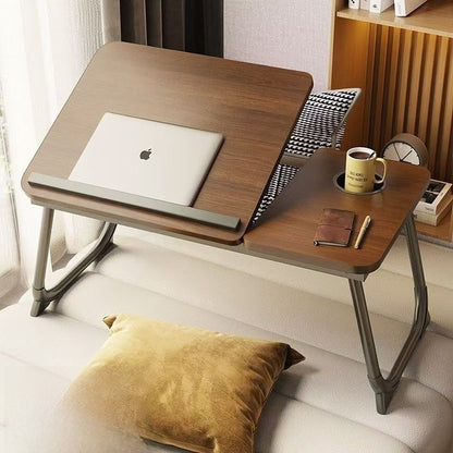 Folding table