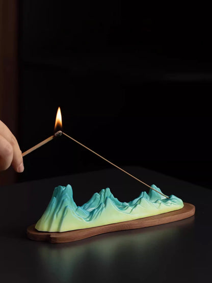 Forbidden City Style Backflow Incense Set with Holder