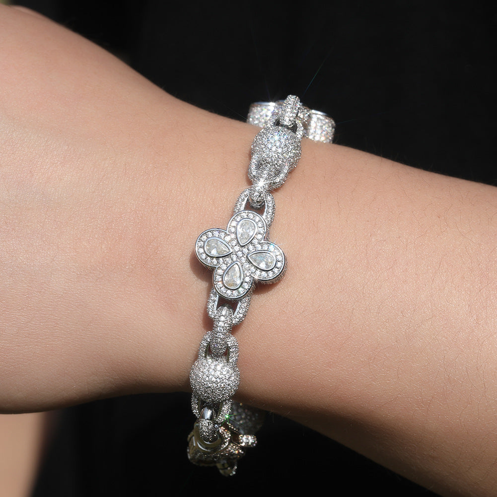 Four-Leaf Clover bead chain