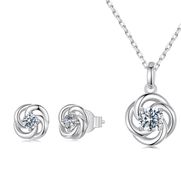 Four-Leaf Clover Moissanite Earrings and Necklace Set