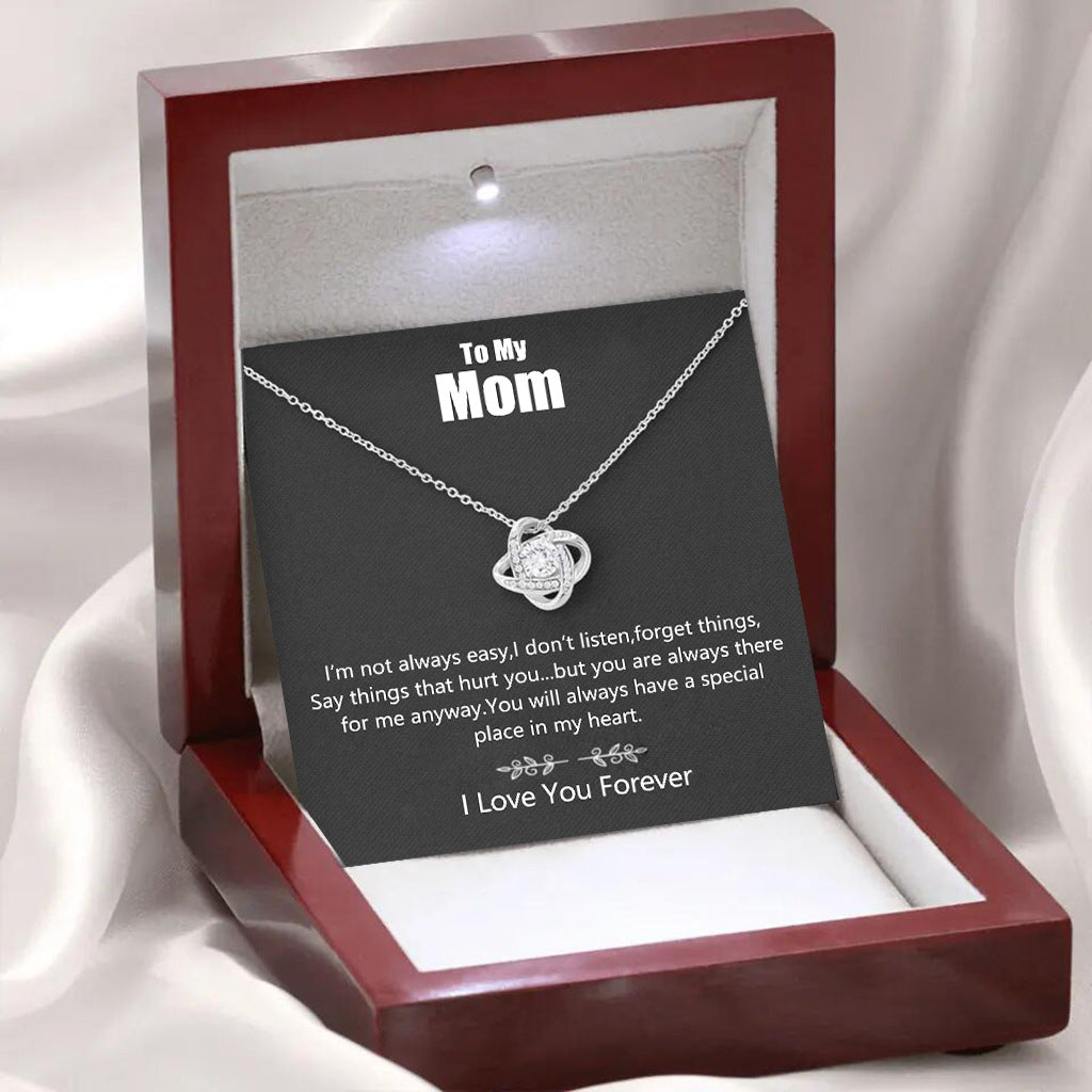 Four-leaf clover necklace, hollowed-out