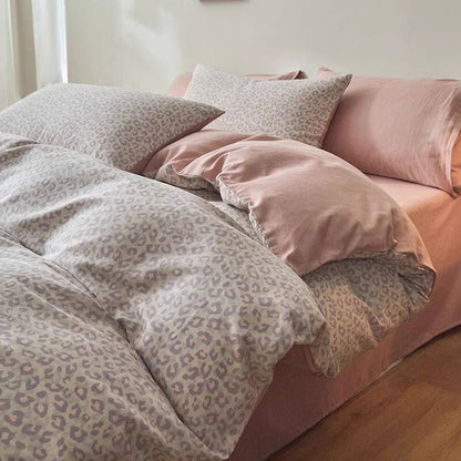Four-piece bed set