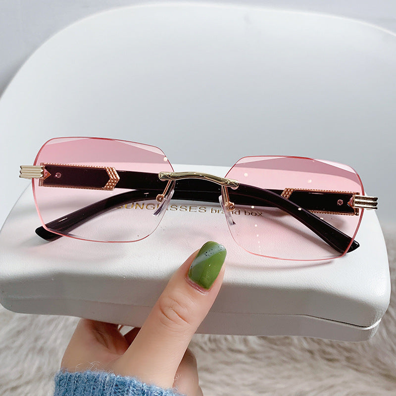 Frameless beveled sunglasses