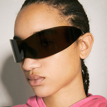 Frameless one-piece sunglasses