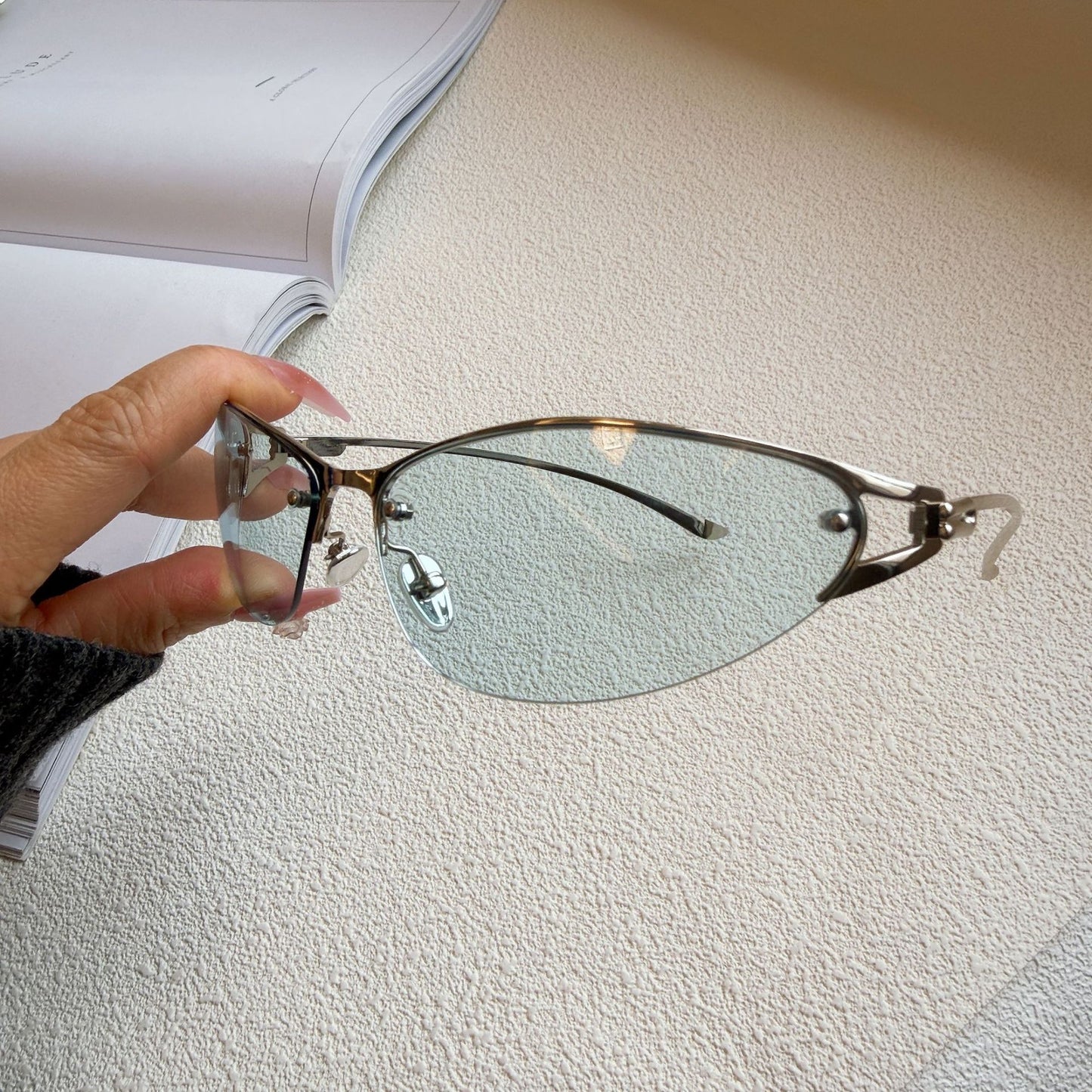 Frameless Tech Retro Sunglasses