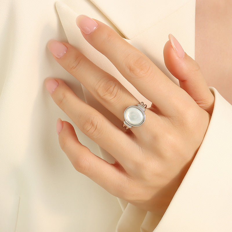 French Retro Seashell Titanium Steel Ring