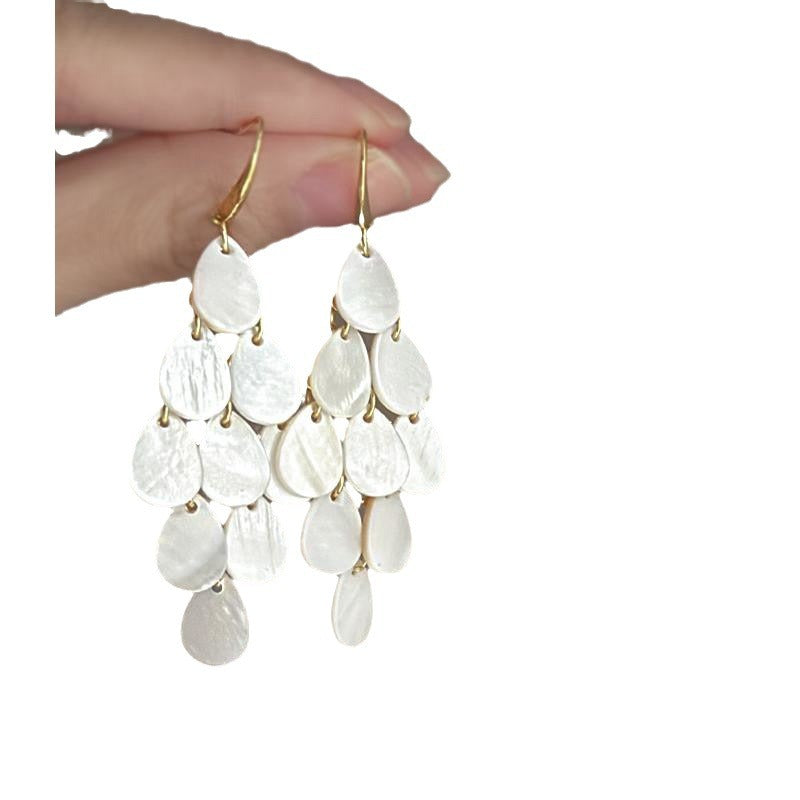 French Retro Shell Tassel Earrings