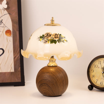 French Retro Table Lamp Bedside Light Adjustable Brightness