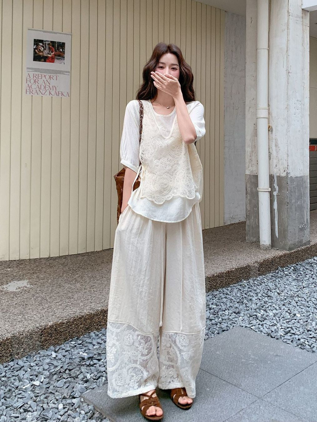 French-Style Lace Patchwork T-Shirt and Wide-LegPants