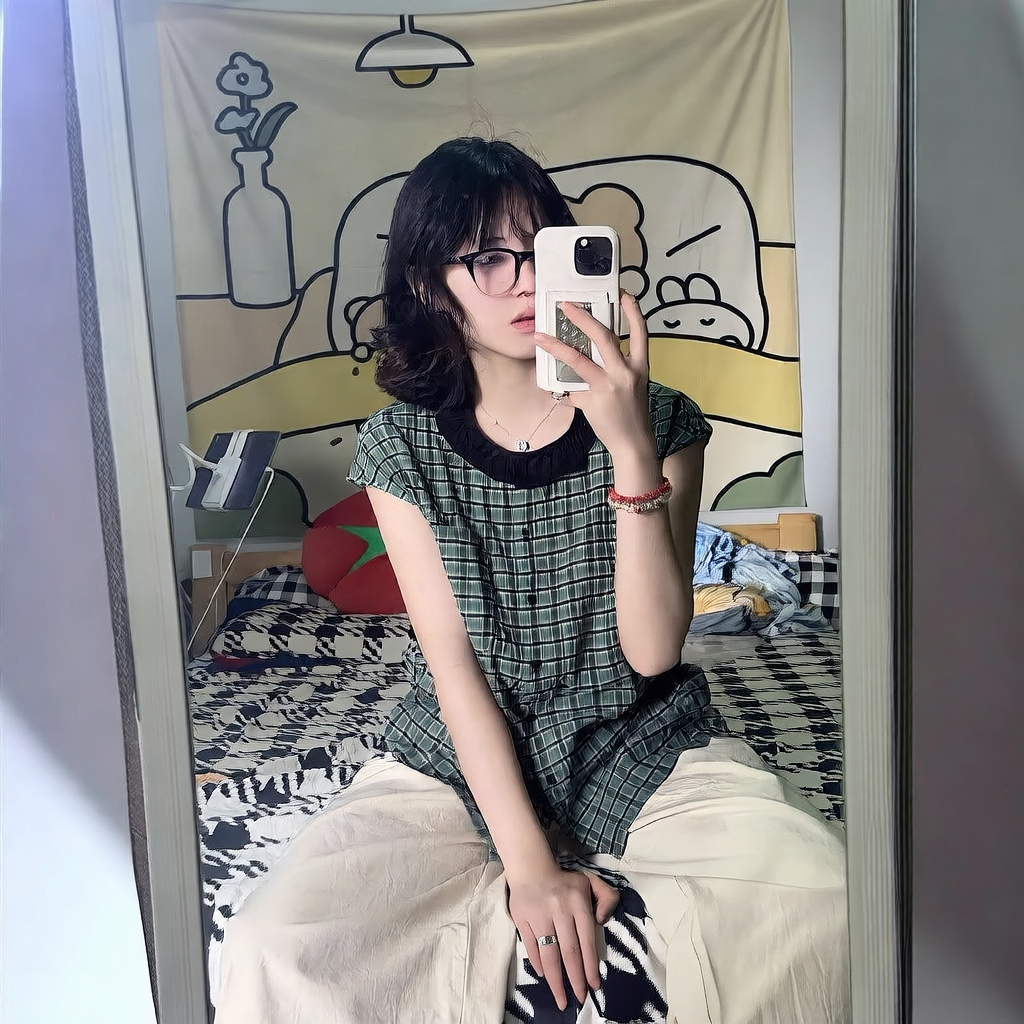 French Style Plaid Sleeveless Shirt for Women