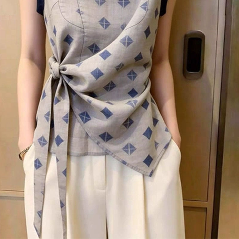 French Style Sleeveless Blouse