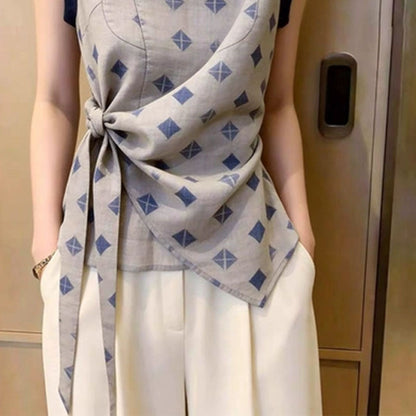 French Style Sleeveless Blouse